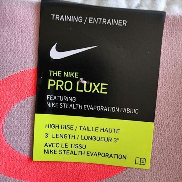 Nike sports shorts  - Picture 4 of 5